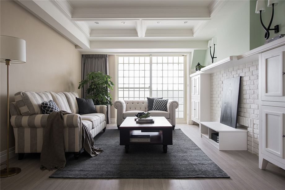 凯发一触即发(中国区)官方网站
分享如何才能装修出一个舒服的卧室 凯发一触即发(中国区)官方网站
分享如何才能装修出一个舒服的卧室